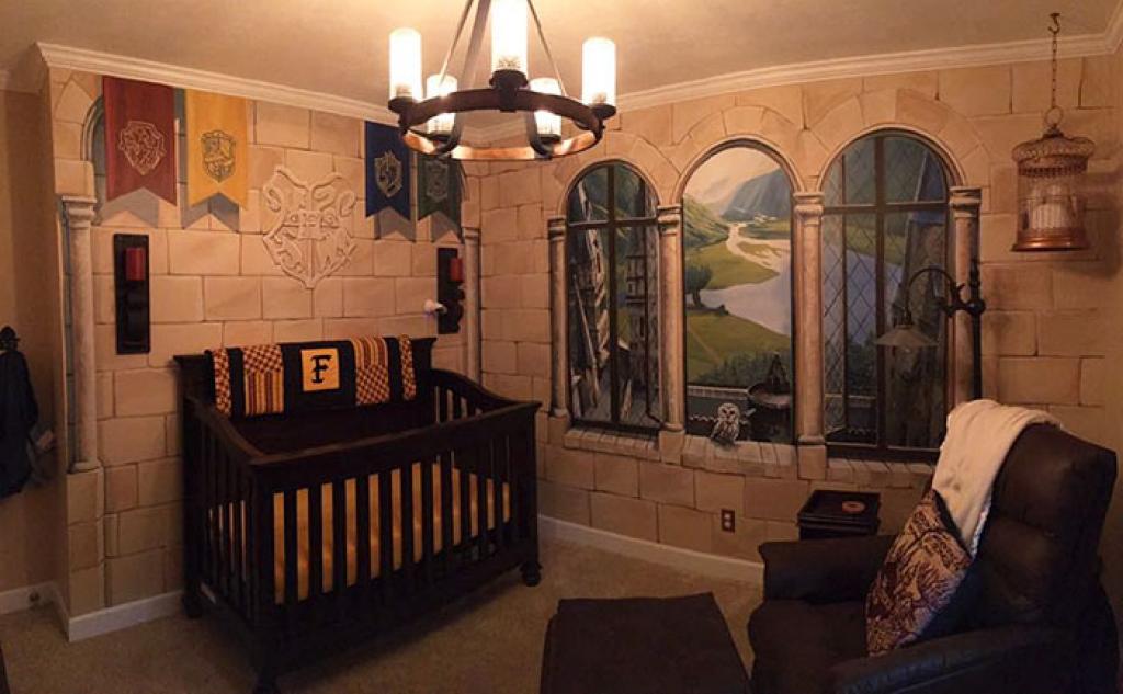 Des parents créent une chambre magique à la “Harry Potter” pour leur futur  sorcier. - Les Maisons